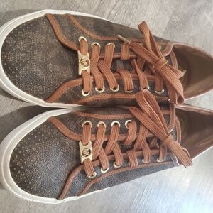 Brown Leather MK Lace Up Shoes